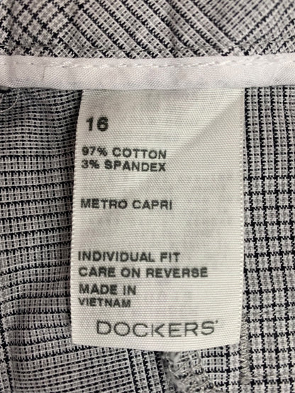 Size 16 Dockers Womens Plaid Gray Pants Mid Rise Curvy Metro Capri