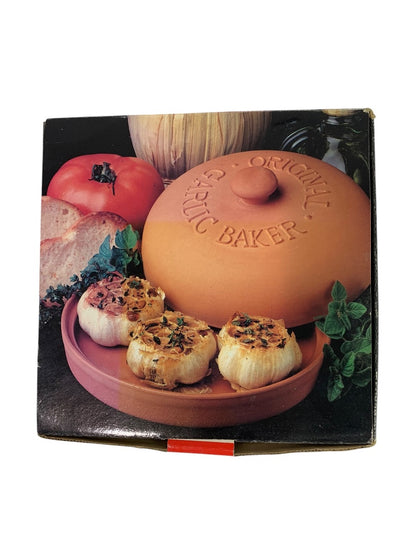 Boston Warehouse Terra Cotta Orignal Garlic Baker 4 Bulb Capacity with Box