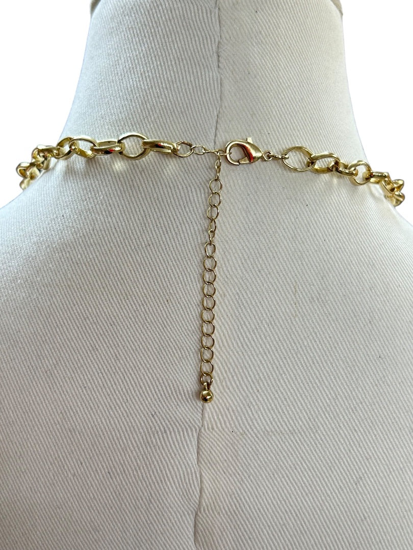 Goldtone 17-21 Inch Necklace Statement Lays Flat