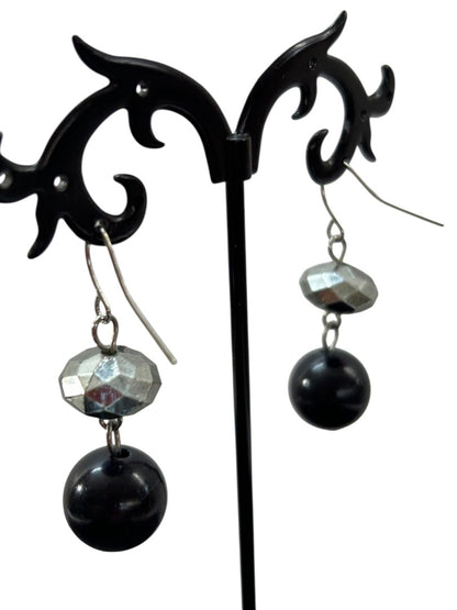 Silvertone Black Fish Hook Earrings 1.6 Inch Drop Pierced