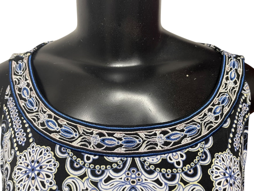 Small White House Black Market Cold Shoulder 3/4 Womens Sleeve Floral Top