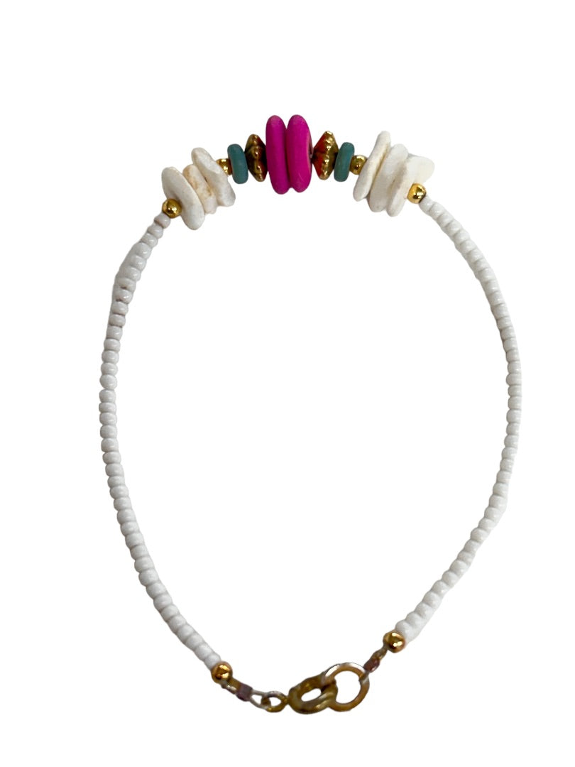 Beaded White 7" Clasp Bracelet Green Pink Goldtone