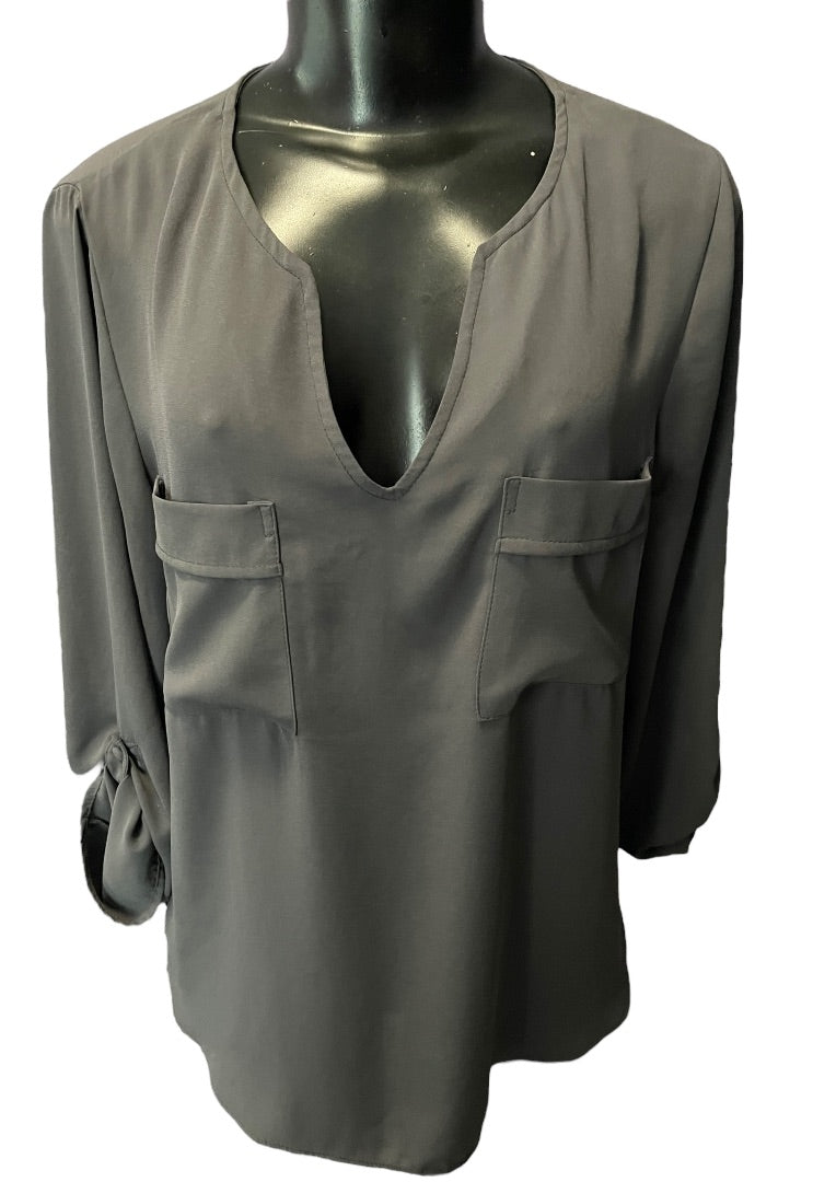 Medium Veronicam Womens Popover Blouse Roll Tab Sleeve Pockets Shirt