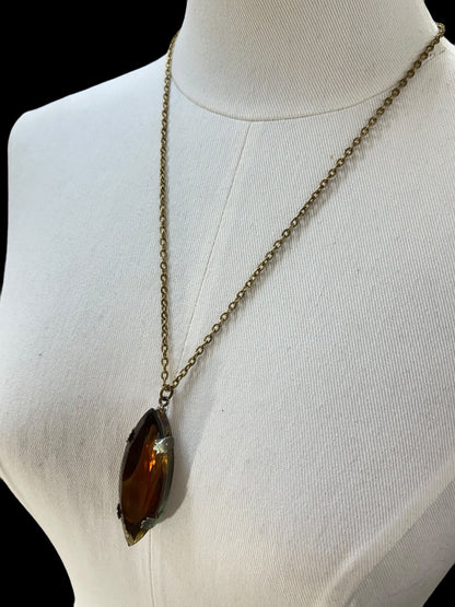 Vintage Goldtone Chain Pendant Necklace Acrylic Amber 23 Inch