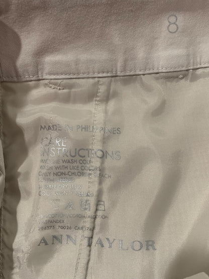 Size 8 Ann Taylor Womens City Short Chino Style Tan 4.5" Inseam