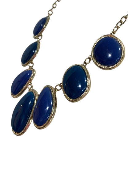 New York & Co Goldtone Blue Statement Necklace Lays Flat 21 Inch
