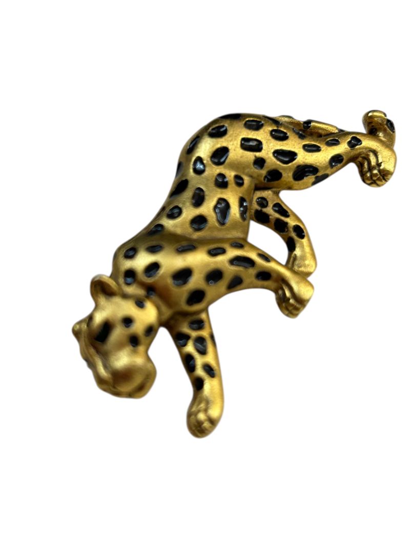 Goldtone Stalking Jaguar Brooch Signed Multilana 2.5" Pin