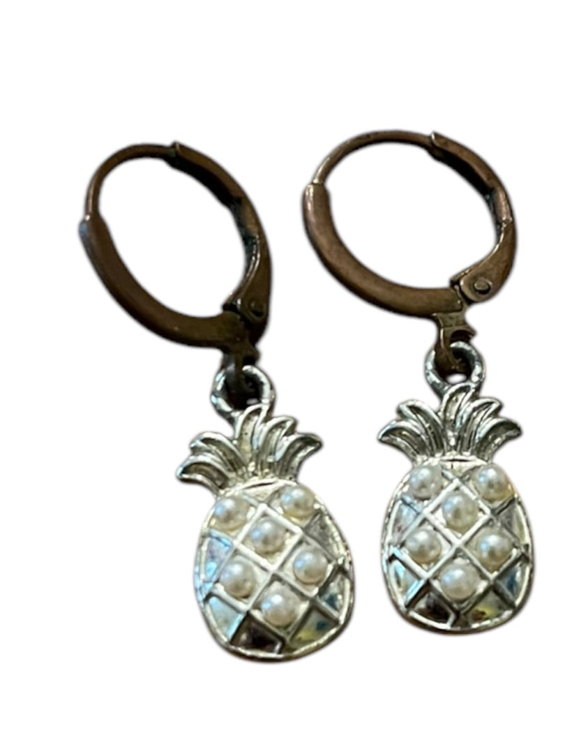 Pineapple Silvertone Copper Hook Faux Pearl 1.25" Pierced Earrings