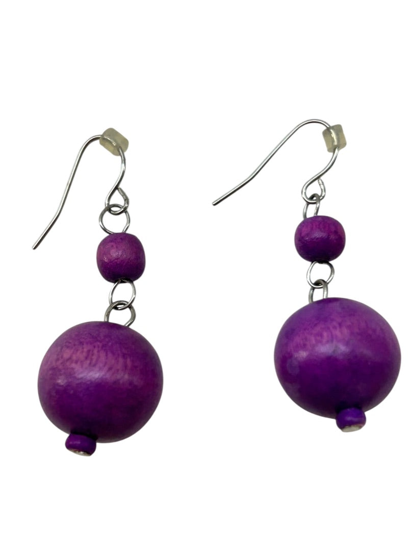 Purple Wooden Beaded Earrings Pierced Fish Hook Silvertone 1.5" Drop