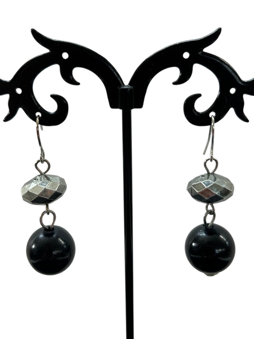 Silvertone Black Fish Hook Earrings 1.6 Inch Drop Pierced