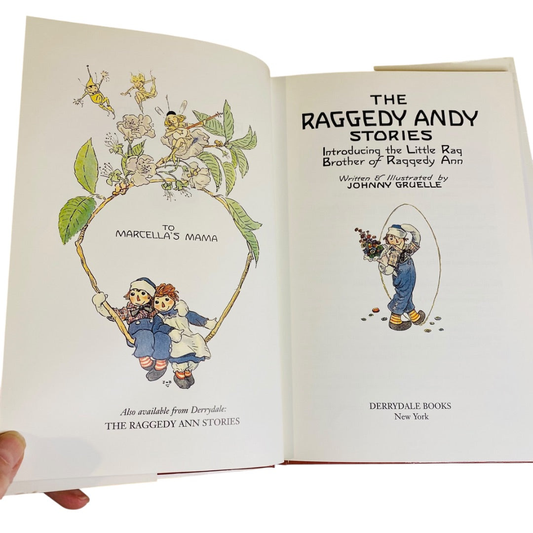Lot of 4 Raggedy Ann and Andy Books Assorted Hardcover Scratch & Sniff