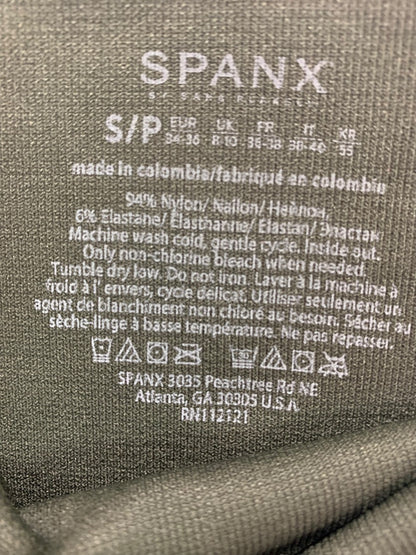 Small (2/4) Spanx Womens New Look at Me Now Leggings Green Camo Crop