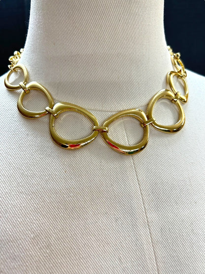 Goldtone 17-21 Inch Necklace Statement Lays Flat