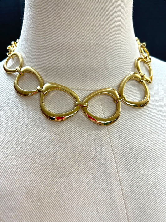 Goldtone 17-21 Inch Necklace Statement Lays Flat