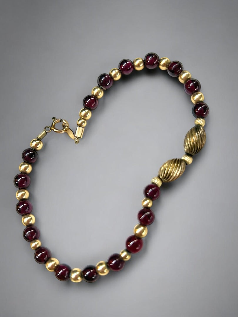 Goldtone Purple Beaded Bracelet Spring Clasp 7 Inch