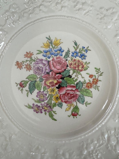 1940s Wellesley Wedgwood Ullswater China 9.5" Luncheon Plate
