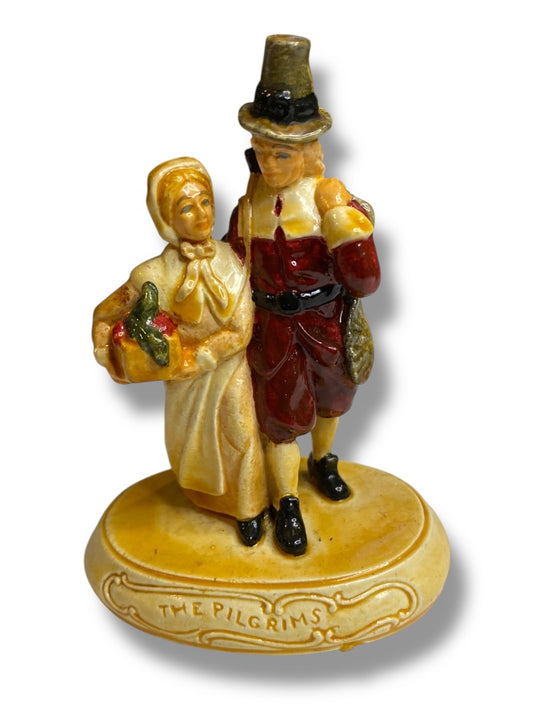 Sebastian Miniatures Signed Figurine The Pilgrims Vintage 3.5"