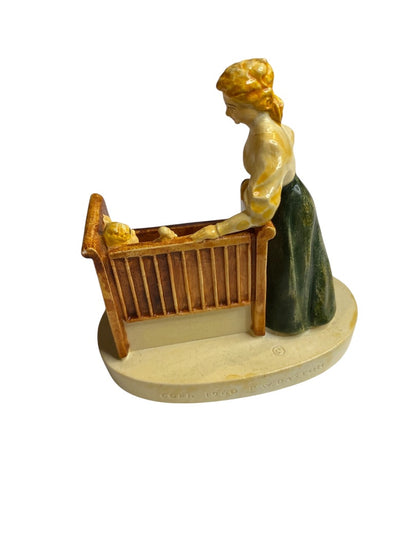 Sebastian Miniatures The Nineties, Gibson Girl at Home 1960 Figurine 3.25"