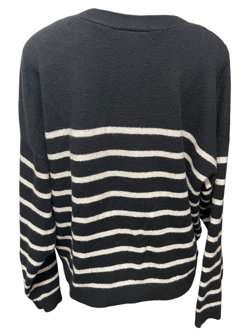 18/20 Lane Bryant Long Sleeve Button Down Striped Cardigan Black & White