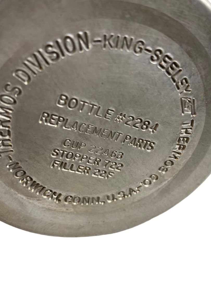 Vintage Thermos King Seeley #2284 Aluminum Ribbed Insulated Red Cap