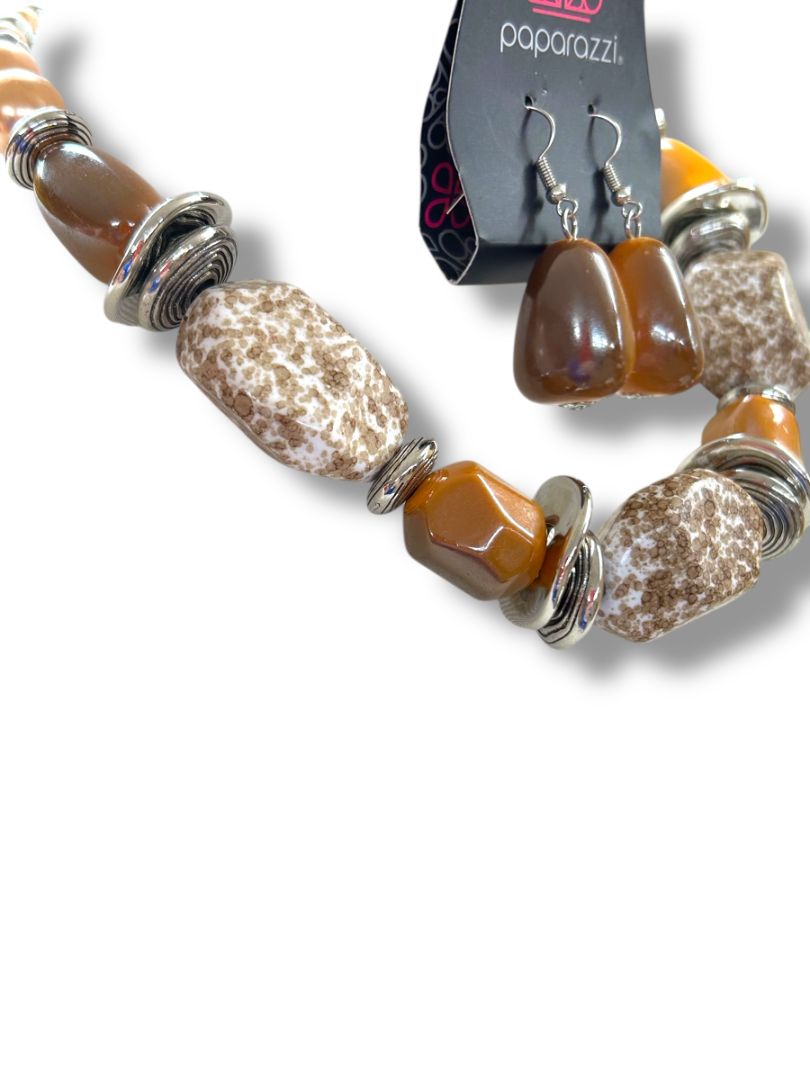 New Paparazzi In Good Glaze 20" Necklace and 1.75" Drop Pierced Earring Set