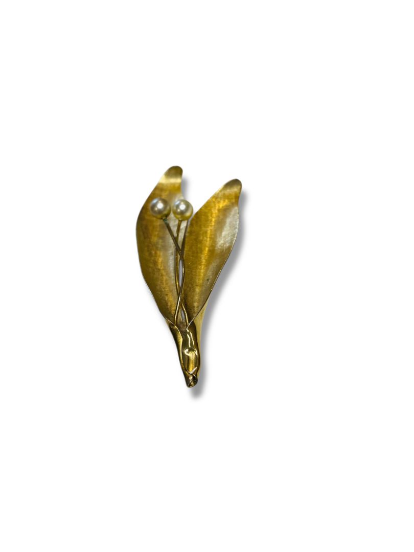 Vintage Signed Emmons Goldtone Faux Pearl Leaf Brooch 2.75"