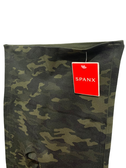 Small (2/4) Spanx Womens New Look at Me Now Leggings Green Camo Crop