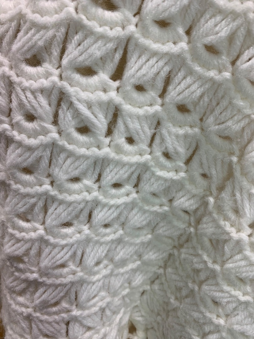 Vintage Crochet Shawl Tassels 18 x 50 Inches White