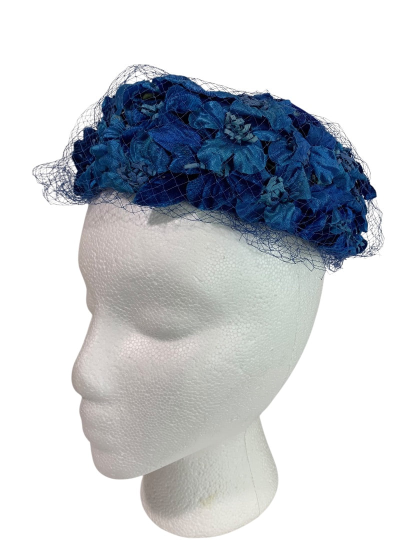 Blue Floral Veil Hat 1950s Net Fascinator Pillbox Style Miss Sally Box John Wanamaker