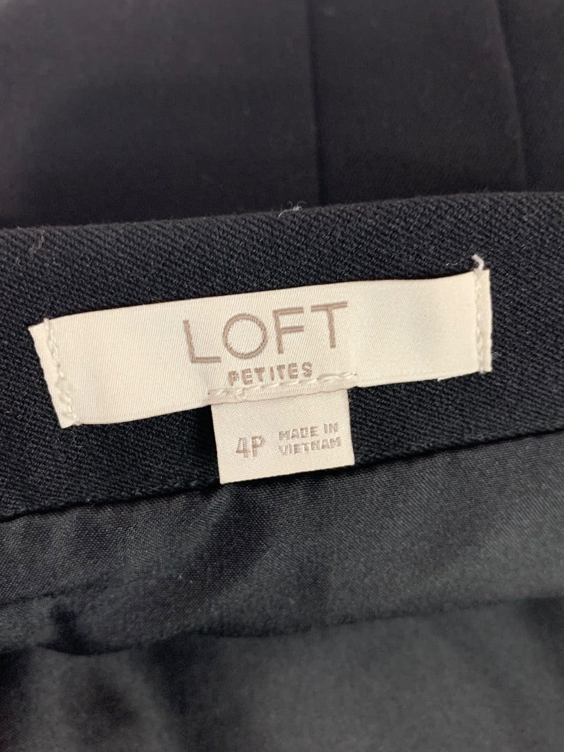 Size 4P Loft Petites Black Skirt Lined Back Zip Pleated