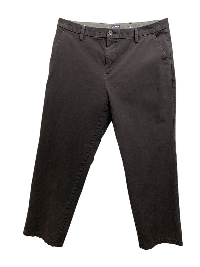 38 x 32 Dockers Mens Chino Pants Black Classic Fit