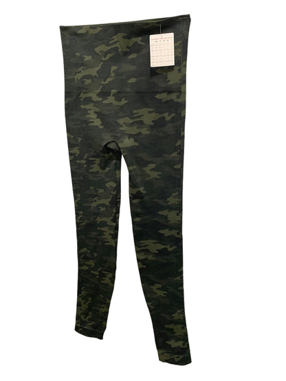 Small (2/4) Spanx Womens New Look at Me Now Leggings Green Camo Crop