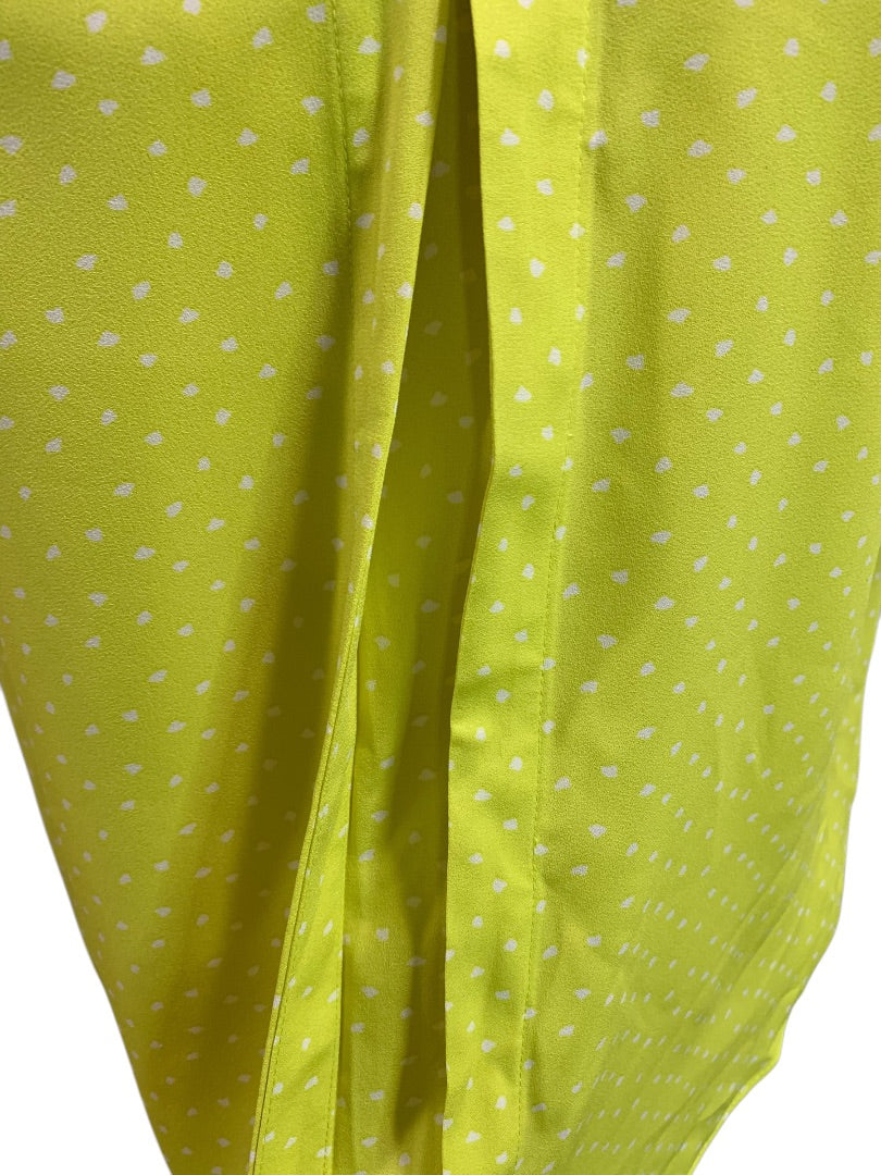 XS Vince Camuto Womens Pullover Chartreuse Dot Shirt Blouse Short Sleeve