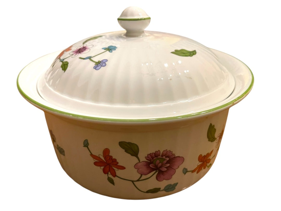 Royal Worcester Astley Fine Oven China Lidded Casserole 1983 2 Quart