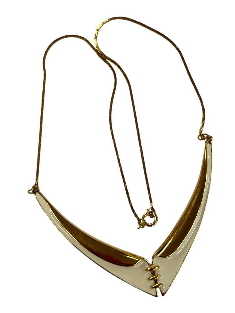 1980s Retro Goldtone Enameled Necklace V-Neck 17 Inch 8-9" Drop