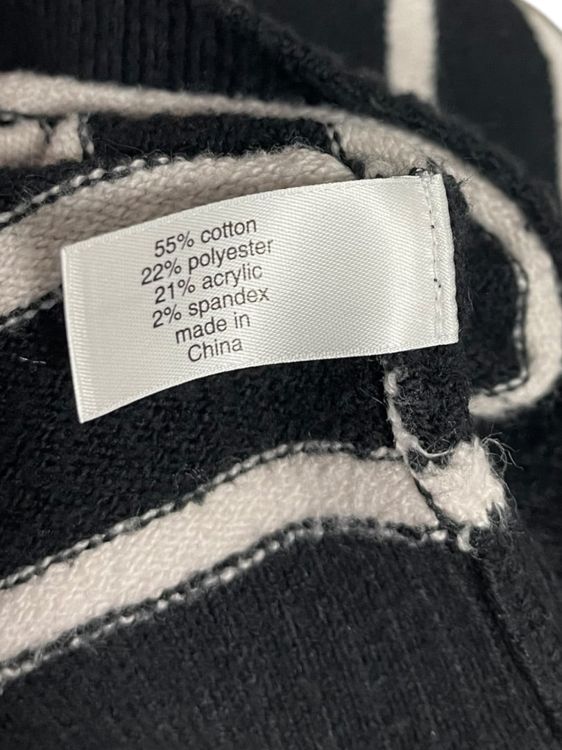 18/20 Lane Bryant Long Sleeve Button Down Striped Cardigan Black & White