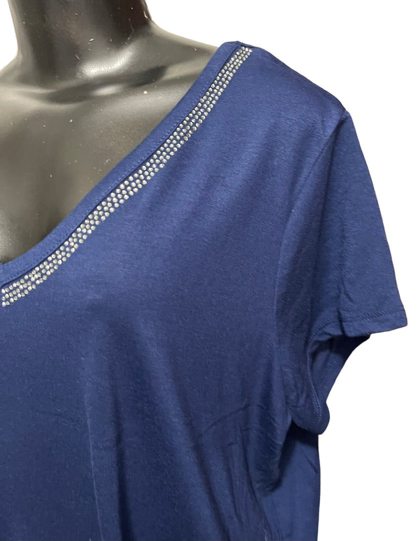 18/20 Avenue Women's V-Neck Crystal Trim Short Sleeve Womens Top Navy Blue