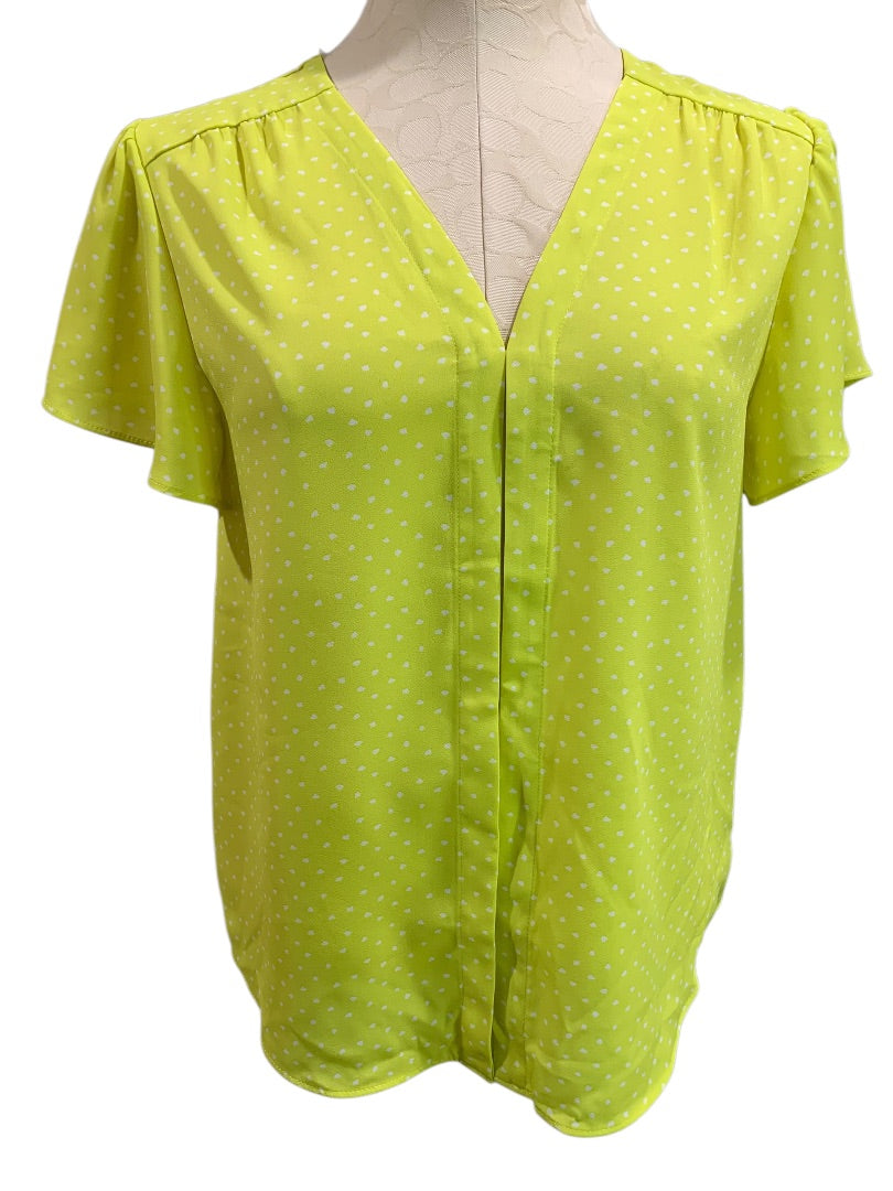 XS Vince Camuto Womens Pullover Chartreuse Dot Shirt Blouse Short Sleeve