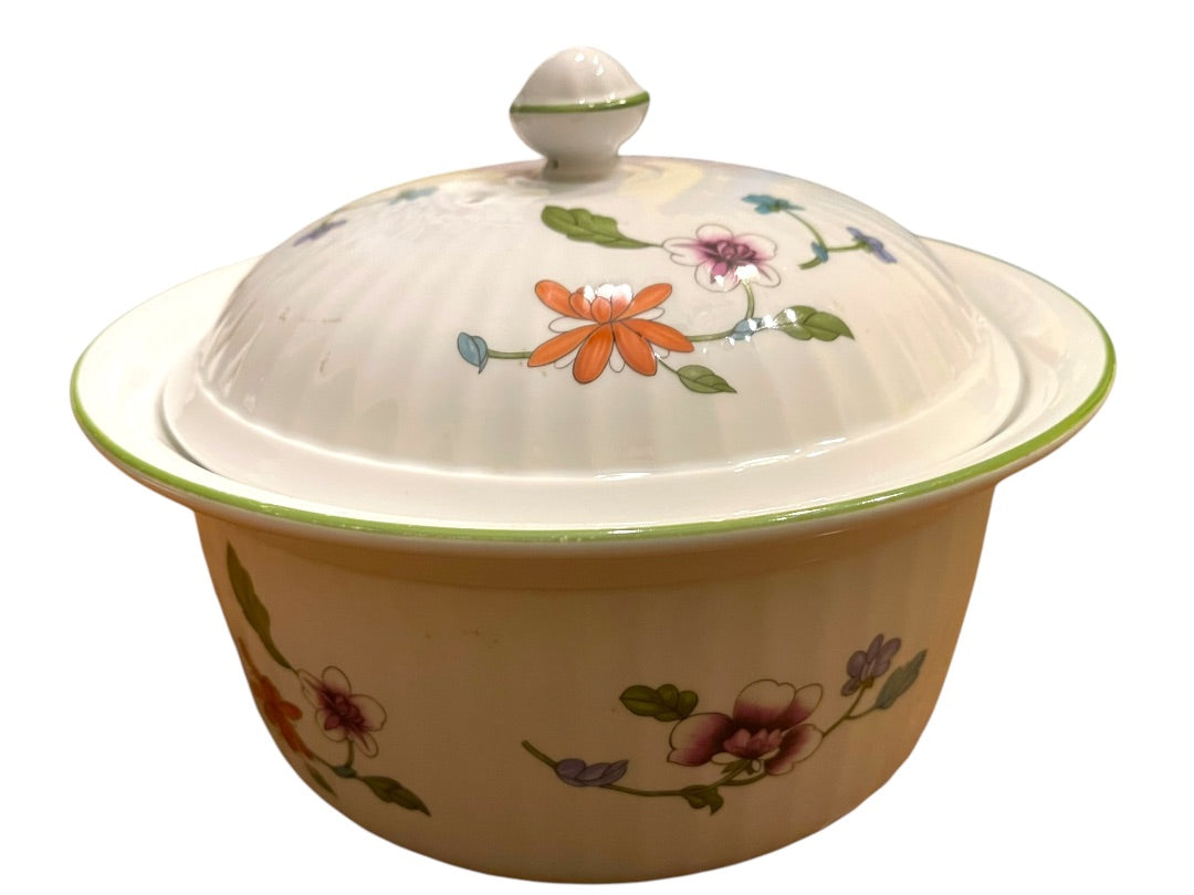 Royal Worcester Astley Fine Oven China Lidded Casserole 1983 2 Quart