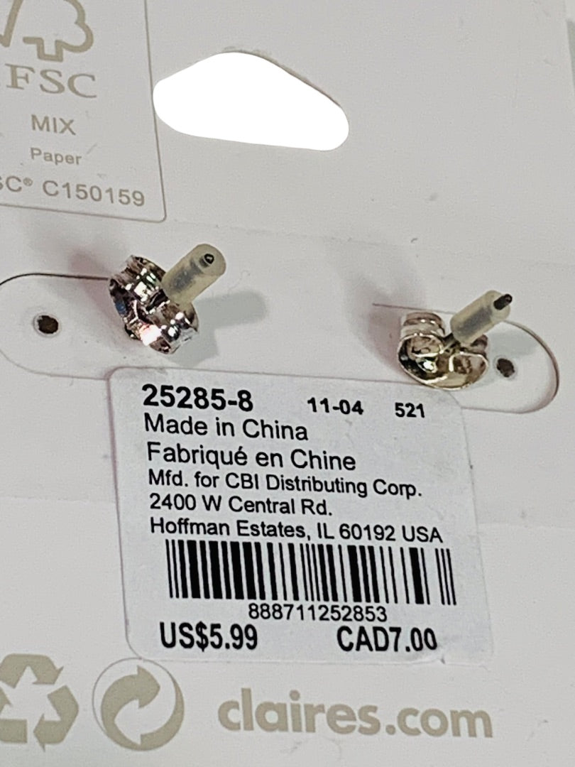 Claires New Post Pierced Earrings USA Map Flag Silvertone