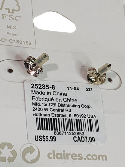 Claires New Post Pierced Earrings USA Map Flag Silvertone