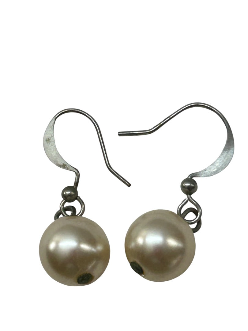 Faux Pearl 10mm Fish Hook Pierced Earrings 1 Inch Drop Dangle