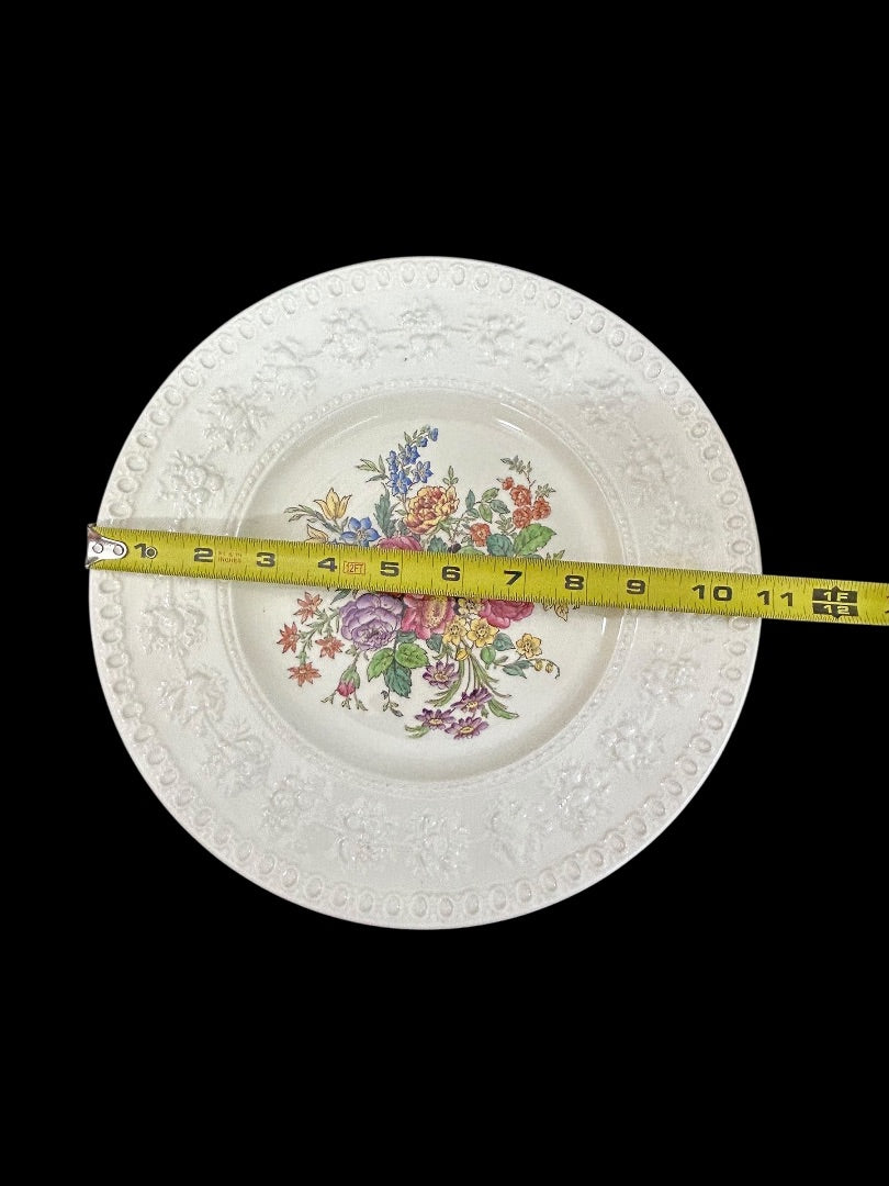 1940s Wellesley Wedgwood Ullswater China 10.75" Dinner Plate