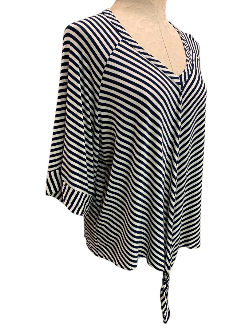 2X Skye's the Limit Woman V-Neck Soft Tshirt Knot Front Hem