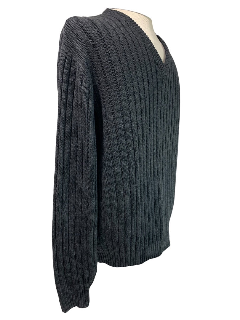 Medium Jos A Bank Mens V-Neck Sweater Wool Blend Charcoal