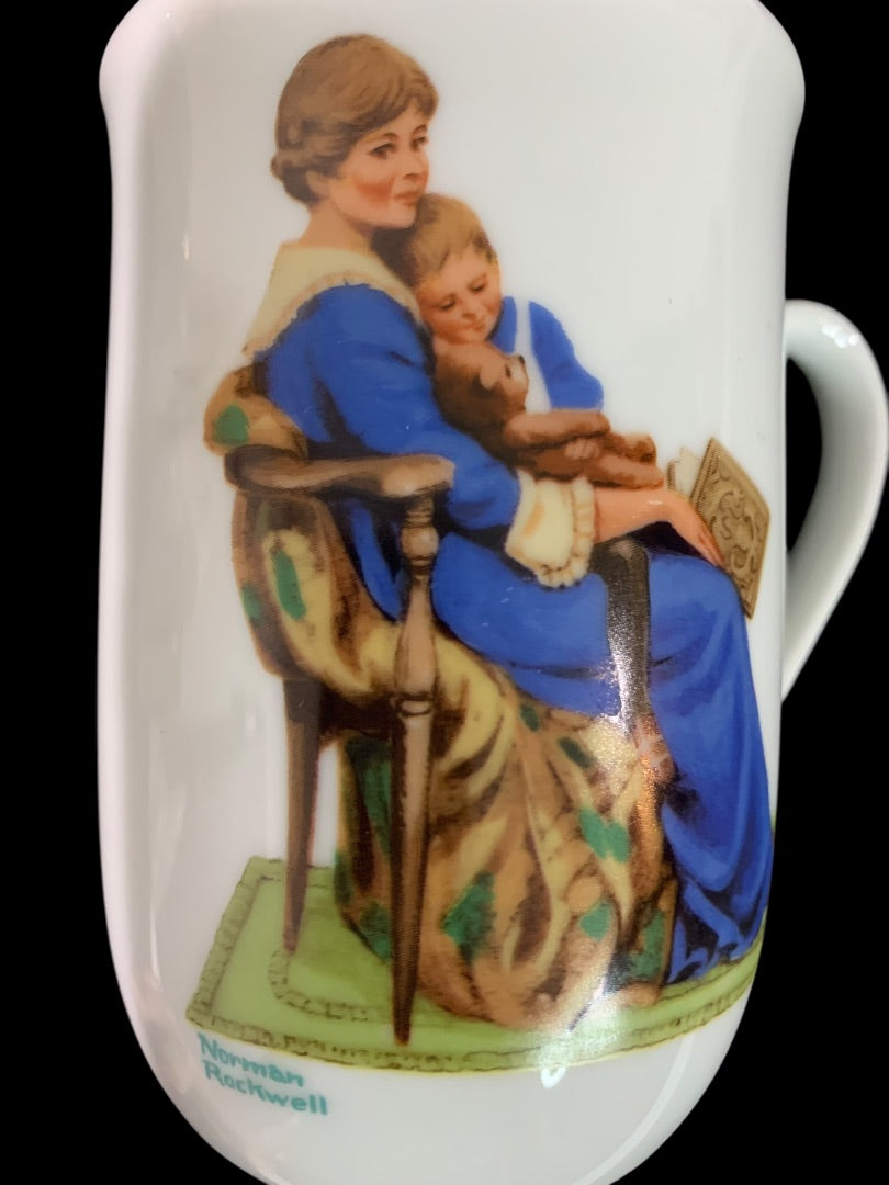 1982 Norman Rockwell Museum Collection Mug Gold Trim "Bedtime"