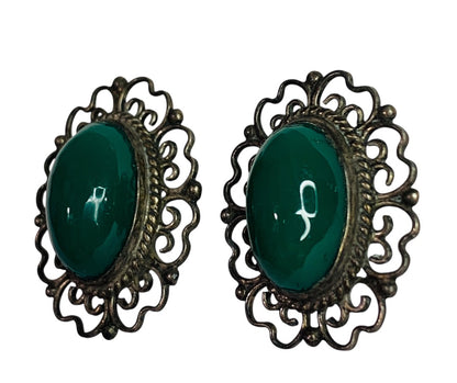 Vintage Clip On Screwback Earrings Green Silvertone Filigree 1.1 Inch
