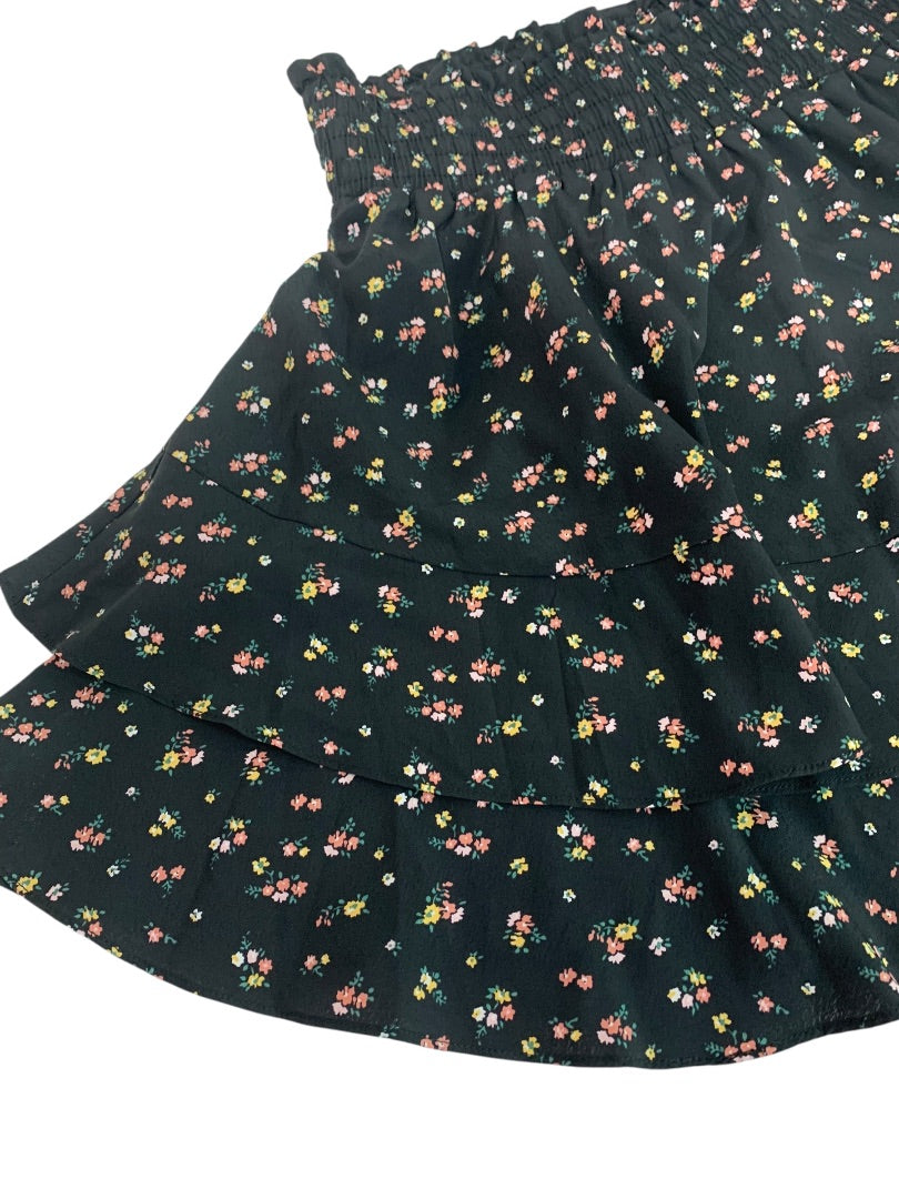 Medium Socialite Mini Skirt Black Floral Tiered Pull On