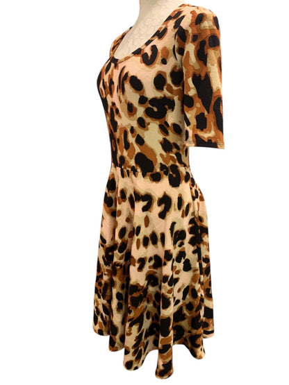 Medium LulaRoe Nicole Dress Scoop Neck Animal Print