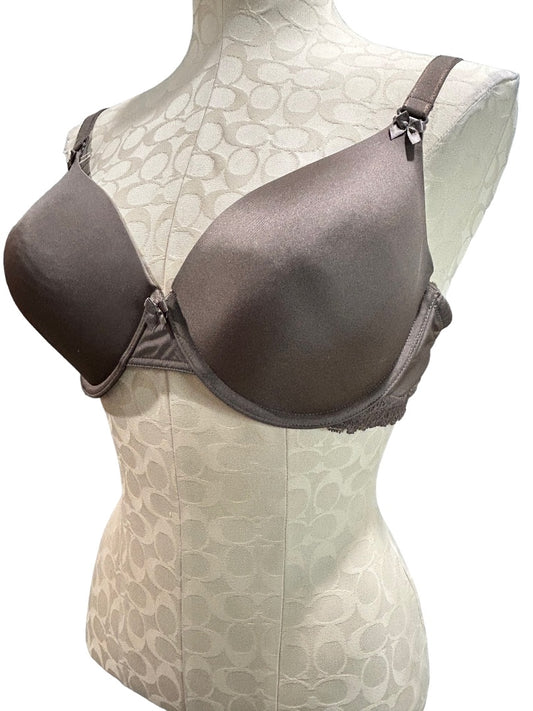 40C Paramour Underwire 255455 Memory Foam Contour Bra great conditio